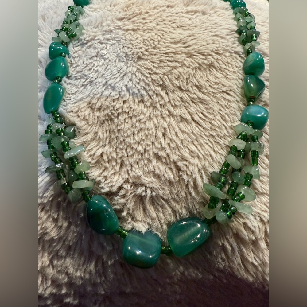 Vintage Henry Dunay New York HDNY Jade Jadeite Green Stone Beads 18-19" Necklace